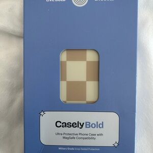Casely Bold Tan Checkered Phone Case